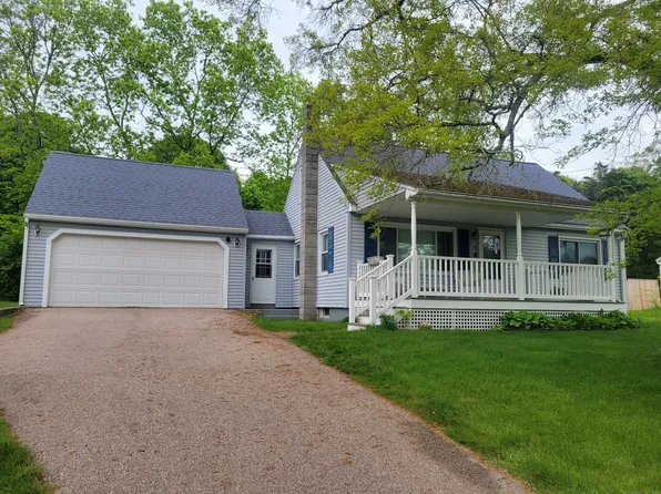 35 Cedar Drive, North Stonington, CT 06359