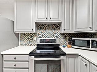 Manchester Village, Glendale, WI 53209