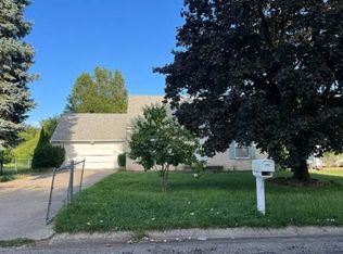 3285 Southgate Dr, Flint, MI 48507