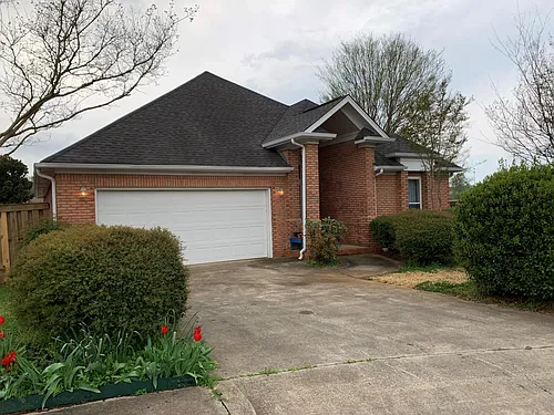 106 Canterbury Cir Photo 1