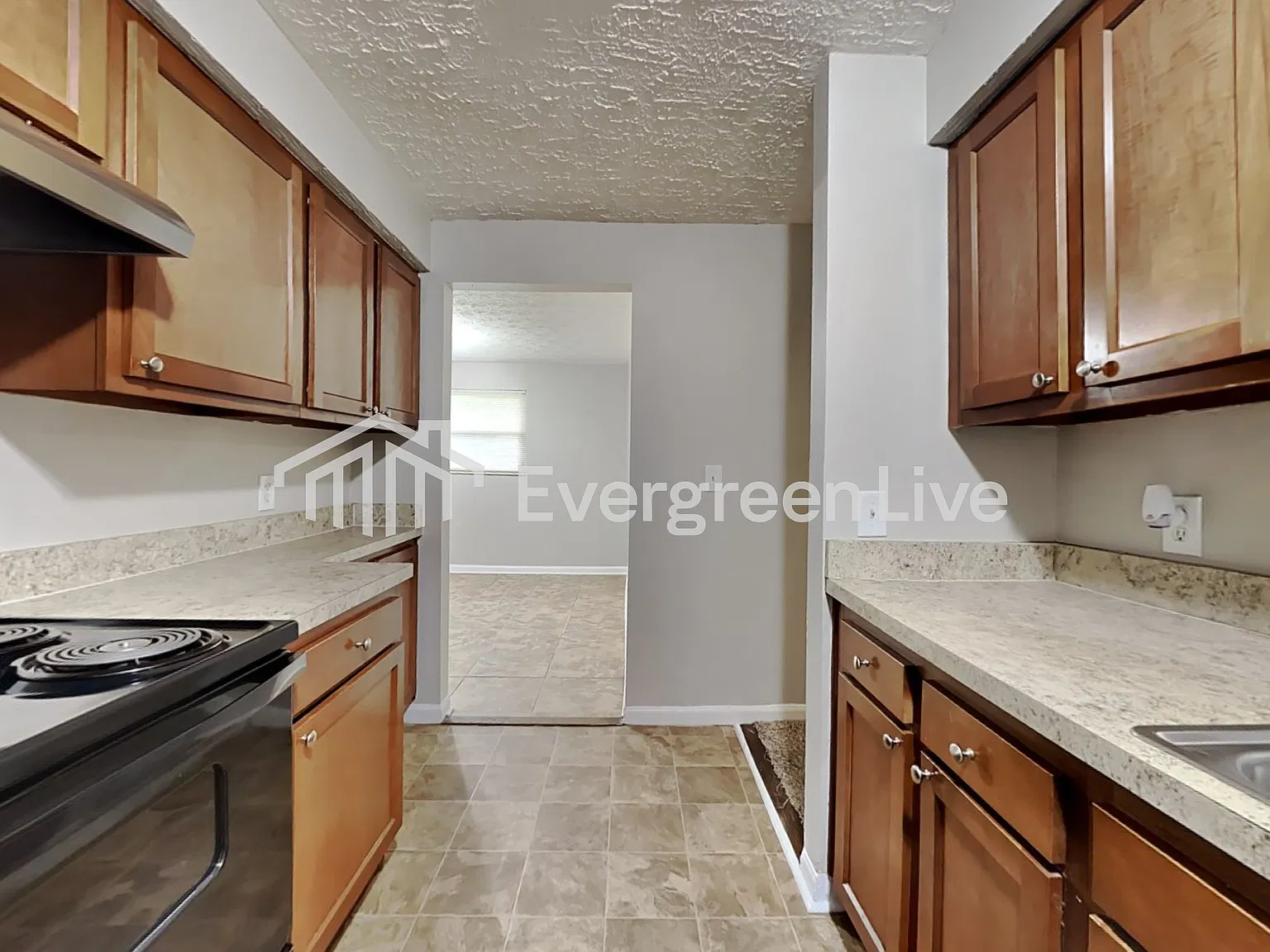 3 bed, 2.0 bath, 1368 sqft, $1,445 — Photo 4