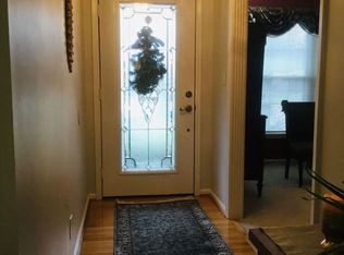 3825 Chevy Chase Rd, Louisville, KY 40218