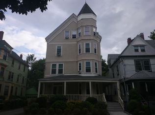 195 Davis Ave APT 2, Brookline, MA 02445