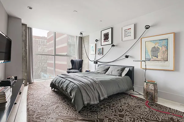 Rented by Compass | media 21