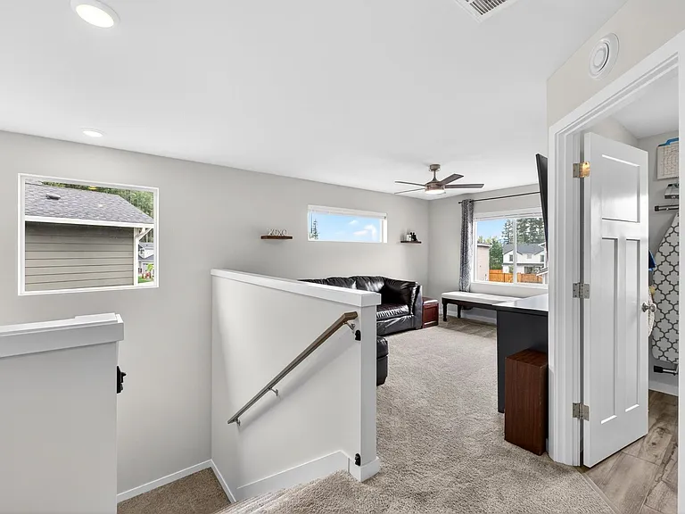 13415 183rd St E — Photo 18