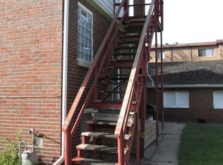 9213 Kennedy Ave #B, Highland, IN 46322