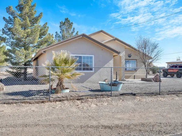 18821 Wencho Dr, Tornillo, TX 79853