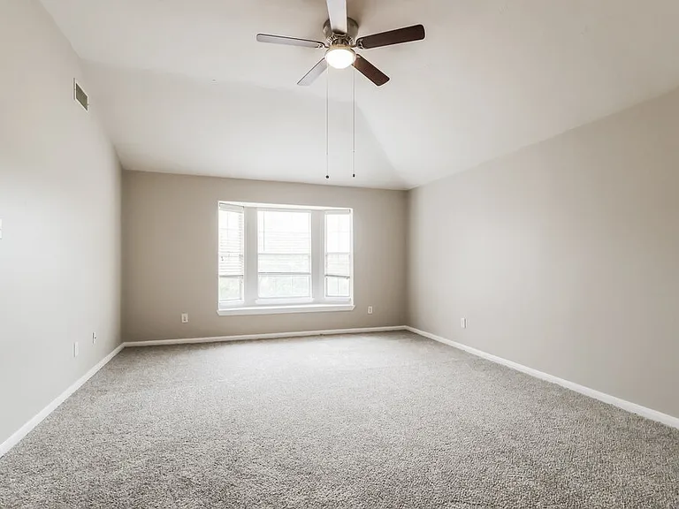 25306 Barmby Dr — Photo 11