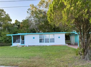 1408 Westland Dr, Tavares, FL 32778