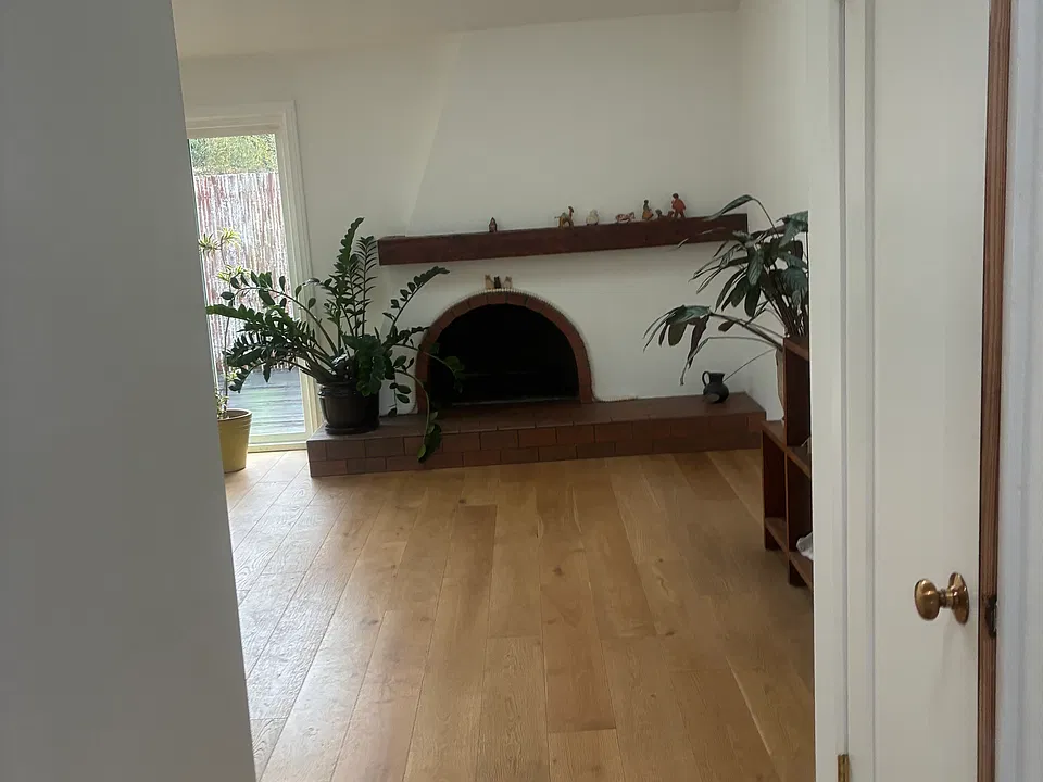 836 Via Covello