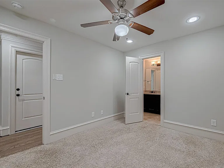 5226 Kiam St #1002 — Photo 18