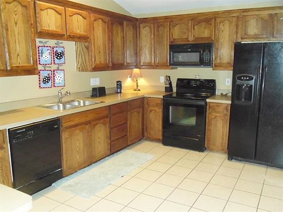 5th image of 6232 Adonia Dr
