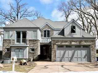 2608 Lakeside Ave, Milford, IA 51351