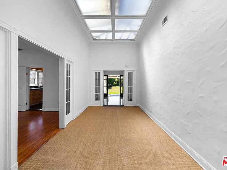 107 S Lucerne Blvd — Photo 7