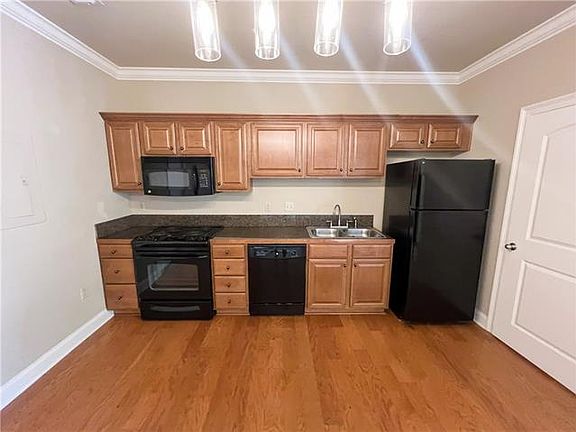 5th image of 888 S Kenilworth Pkwy APT 6D