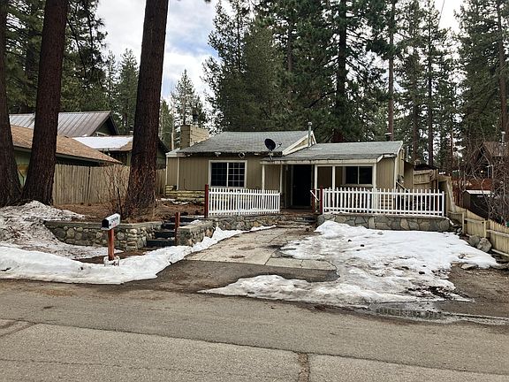 2nd image of 2498 Armstrong Ave