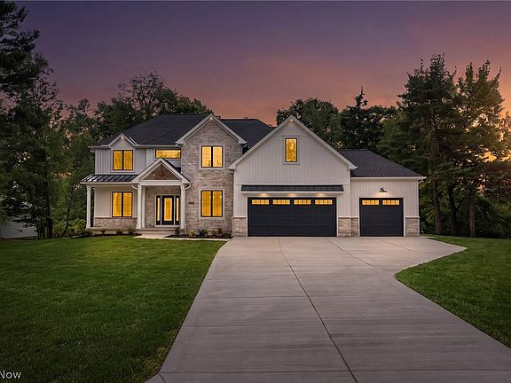 3rd image of 25428 Bryden Rd