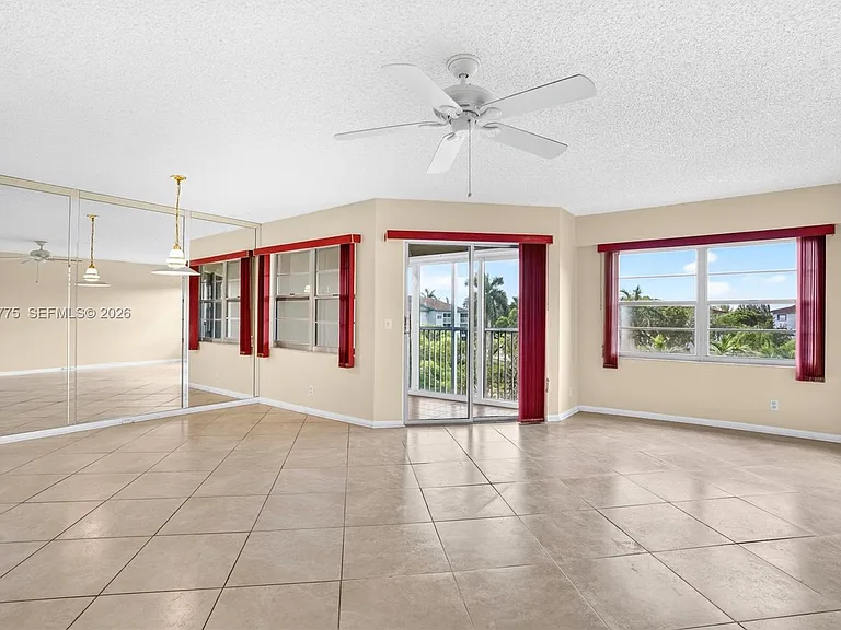 12701 SW 14th St #402J — Photo 8