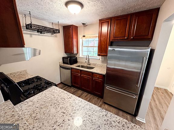 2nd image of 6818 Glenridge Dr APT H