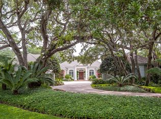 150 Sago Palm Rd, Indian River Shores, FL 32963