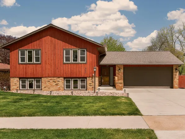3008 5th Ave NW, Rochester, MN 55901