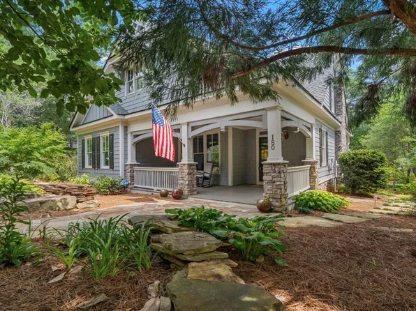180 Redbud Trl, Pine Mountain, GA 31822