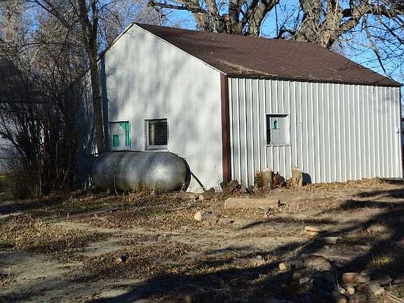 3rd image of 3360 Kinsey Rd