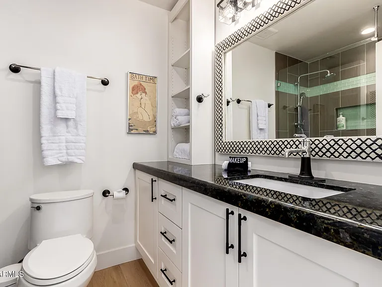 5724 N Scottsdale Rd — Photo 18