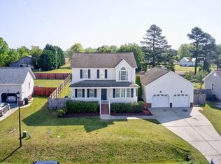 139 Woodglen Dr, Clayton, NC 27527