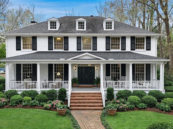 2nd image of 956 W Wesley Rd NW