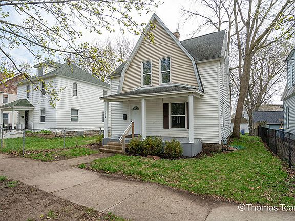 2nd image of 1528 Hamilton Ave NW
