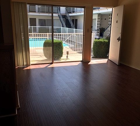 2nd image of 3732 Mentone Ave APT 4