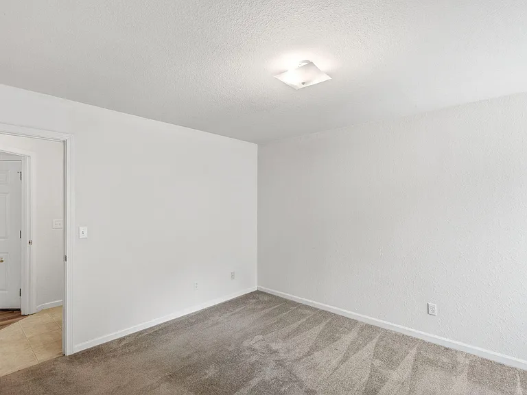 4404 Jeana Ct — Photo 11