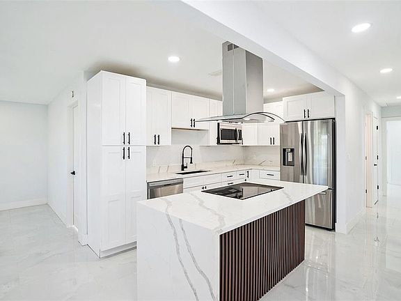 3rd image of 1778 NEW HAMPSHIRE AVENUE NE