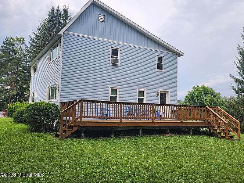 2nd image of 124 Crommie Road