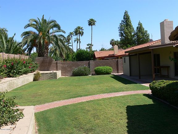 4th image of 402 E Tierra Buena Ln