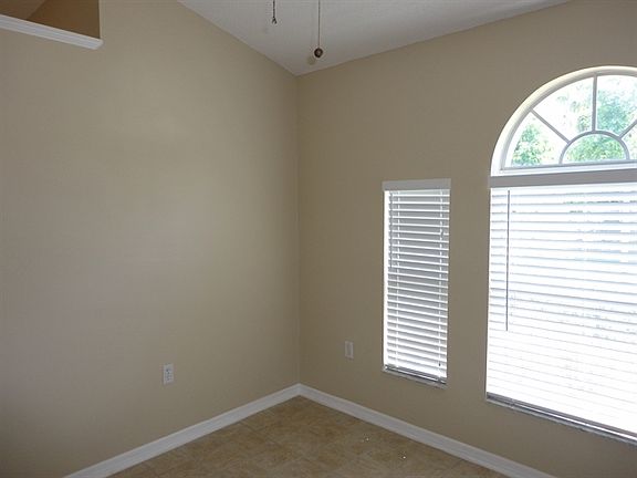 4th image of 748 Brightview Dr