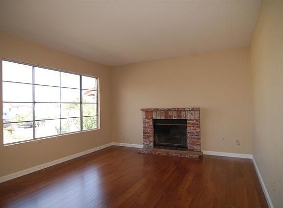 3rd image of 10282 Kamwood Pl