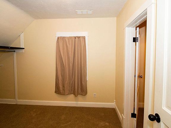 3rd image of 11002 W 57th Ter