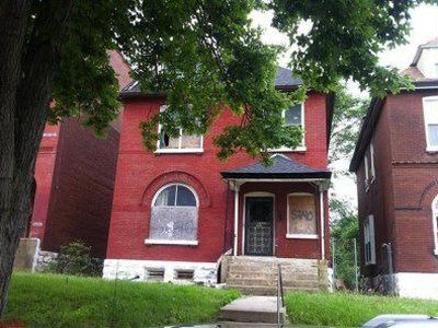 5204 Minerva Ave, Saint Louis, MO, 63113