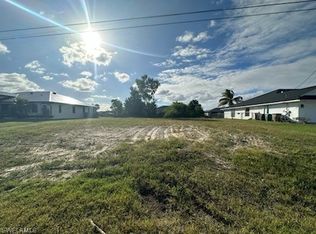634 SE 8th Place Cpe, Coral, FL 33990