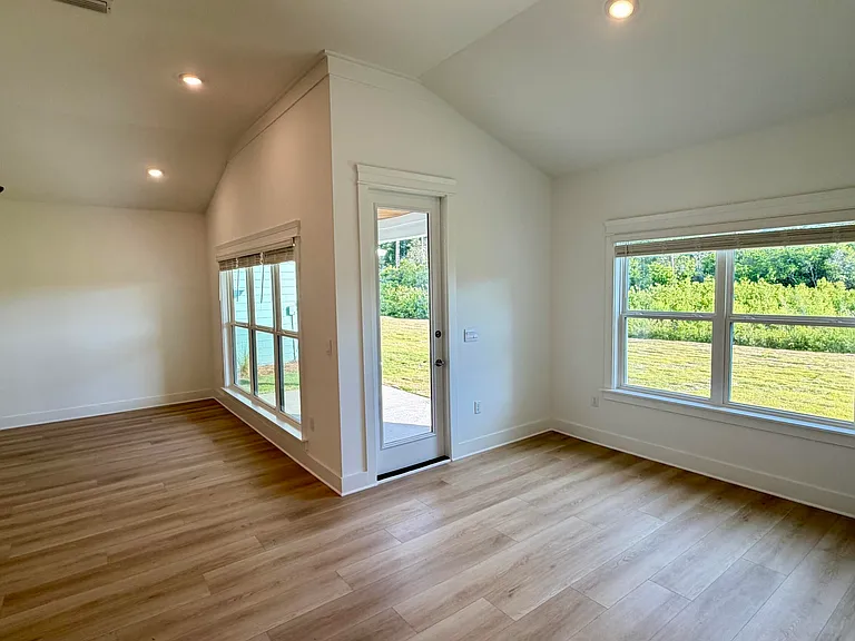 938 Crystal Bayou Blvd — Photo 12