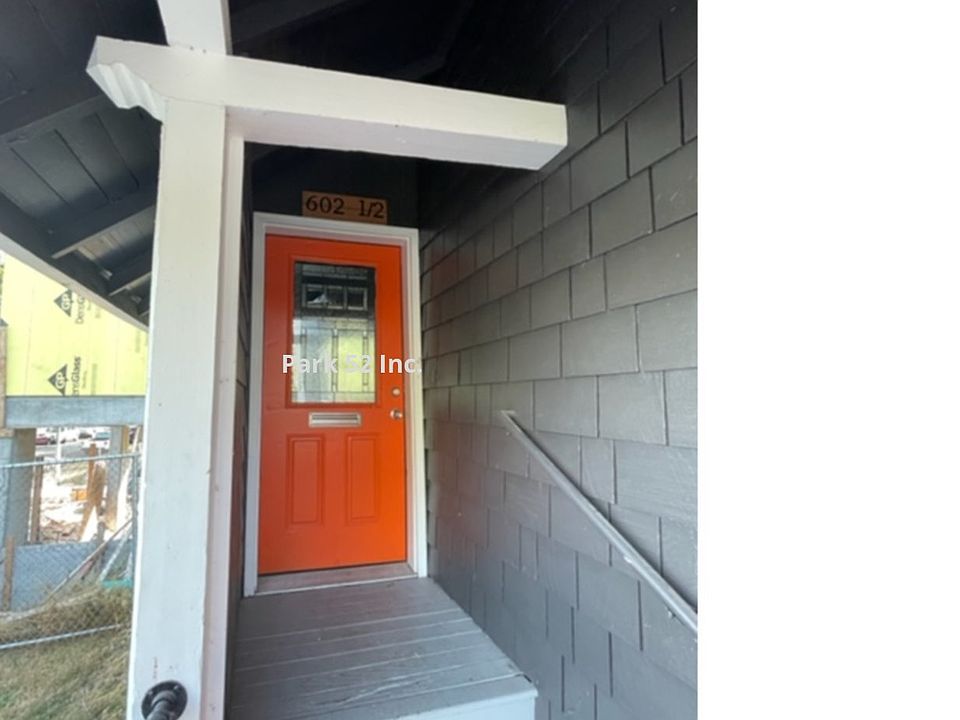 1st image of 602 1/2 S Sheridan Ave