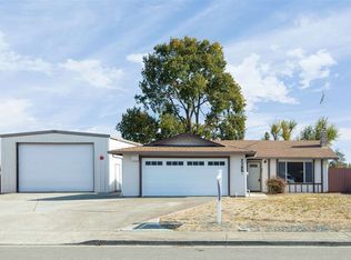 2385 Bluebell Dr, Livermore, CA 94551