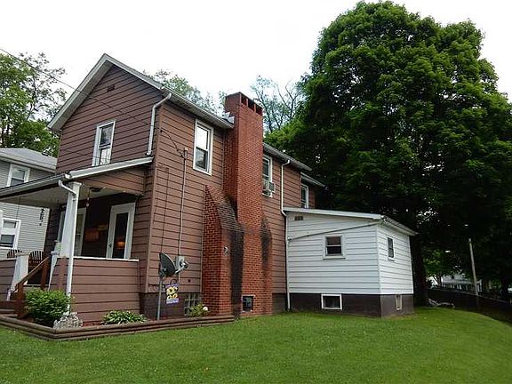 3rd image of 10 Vance St