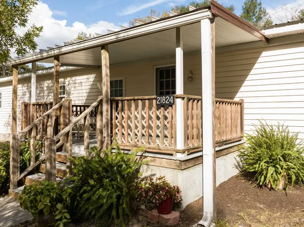 21824 47th Dr, Lake City, FL 32024