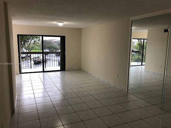 3rd image of 1350 SW 122nd Ave APT 212