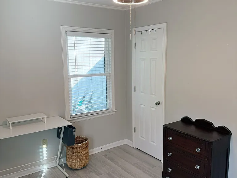 1343 Walton Rd — Photo 10