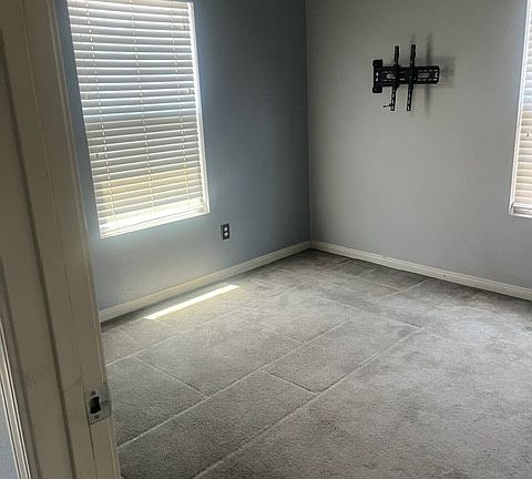 3rd image of 4507 Carmen Ct