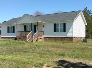 1057 Us Highway 701 S, Four Oaks, NC 27524